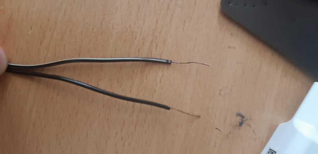 Провод с полосой плюс либо минус - Блог компании ВОЛЬТ